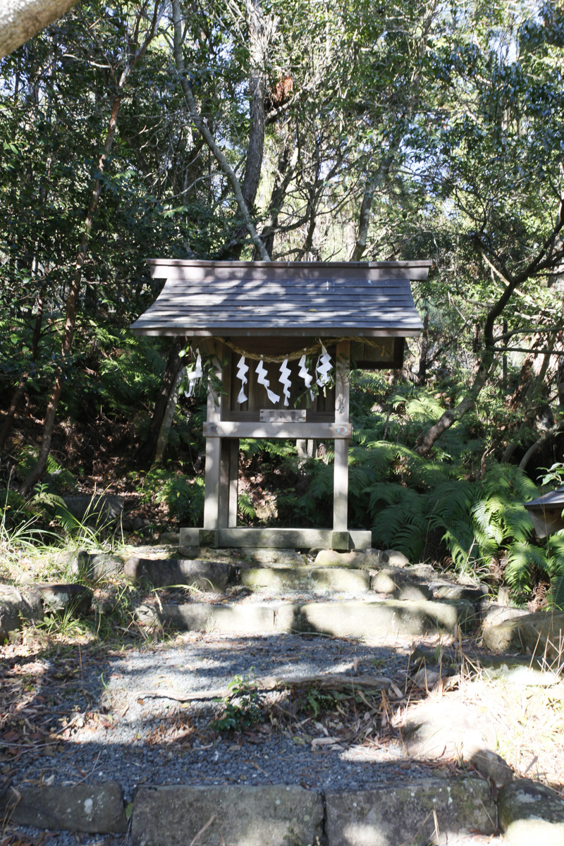 塩井神社（しおいじんじゃ）